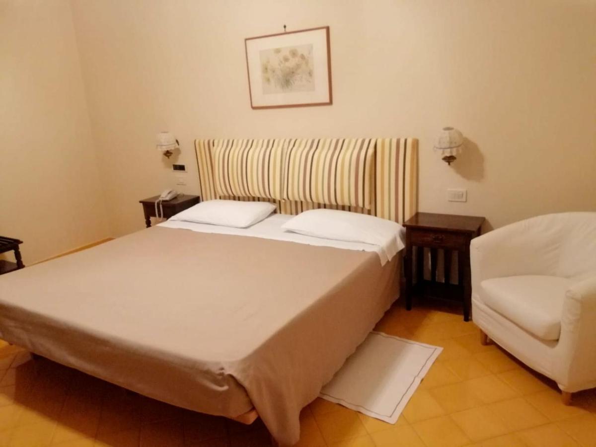 Grand Hotel San Michele Cetraro Oda fotoğraf